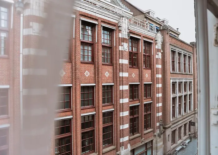 Durty Nelly'S InnHostal